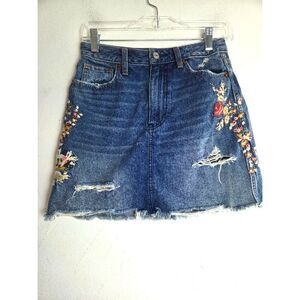 Abercrombie & Fitch Women Blue Denim w/Multicolor Floral Embroidery Skirt sz 26
